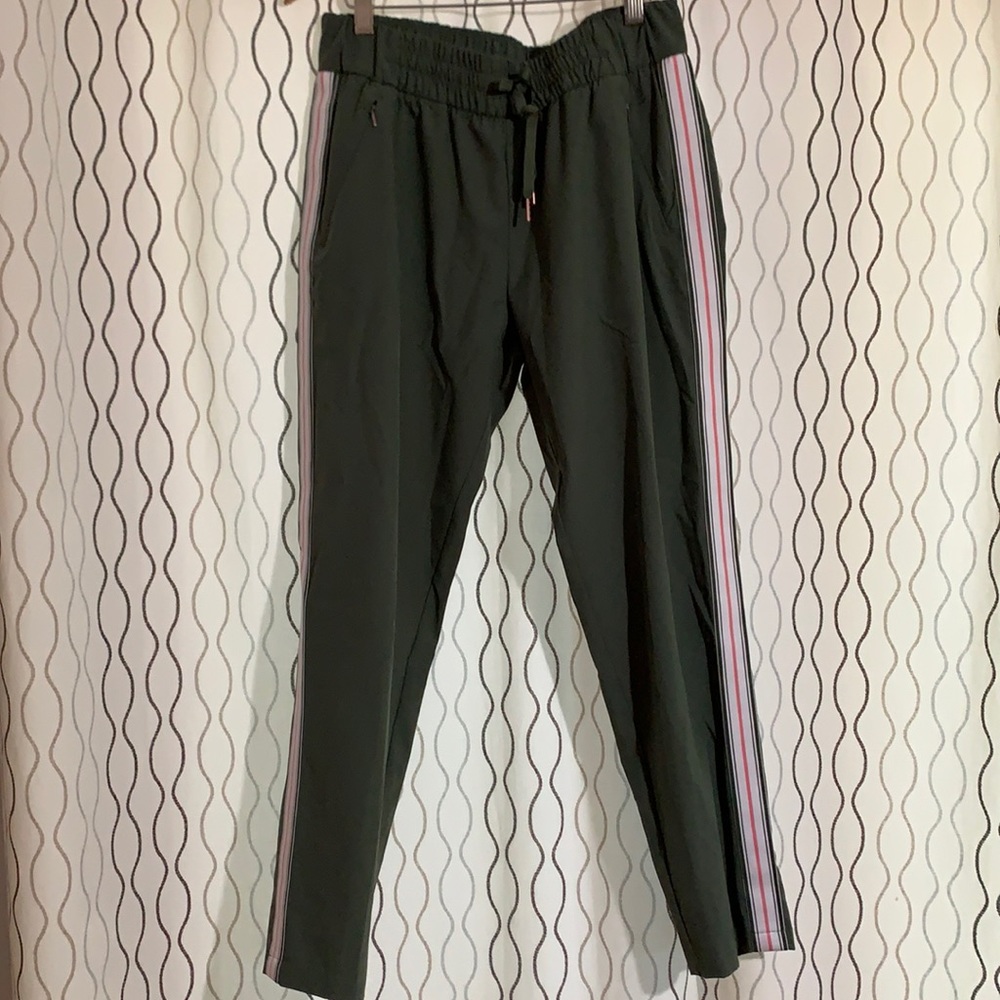 Calia by Carrie Underwood Mid Rise Jogger